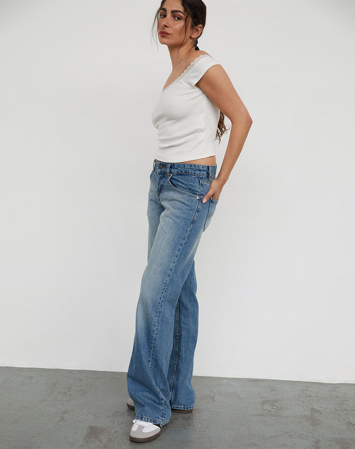 Low Rise Parallel Jeans in Powder Blue