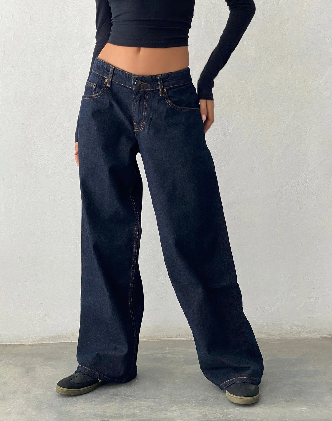 Roomy Extra Wide Low Rise Jeans in Indigo