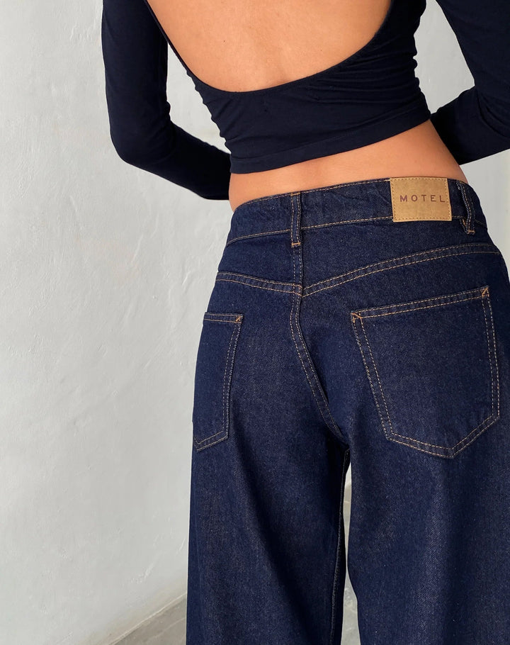 Roomy Extra Wide Low Rise Jeans in Indigo