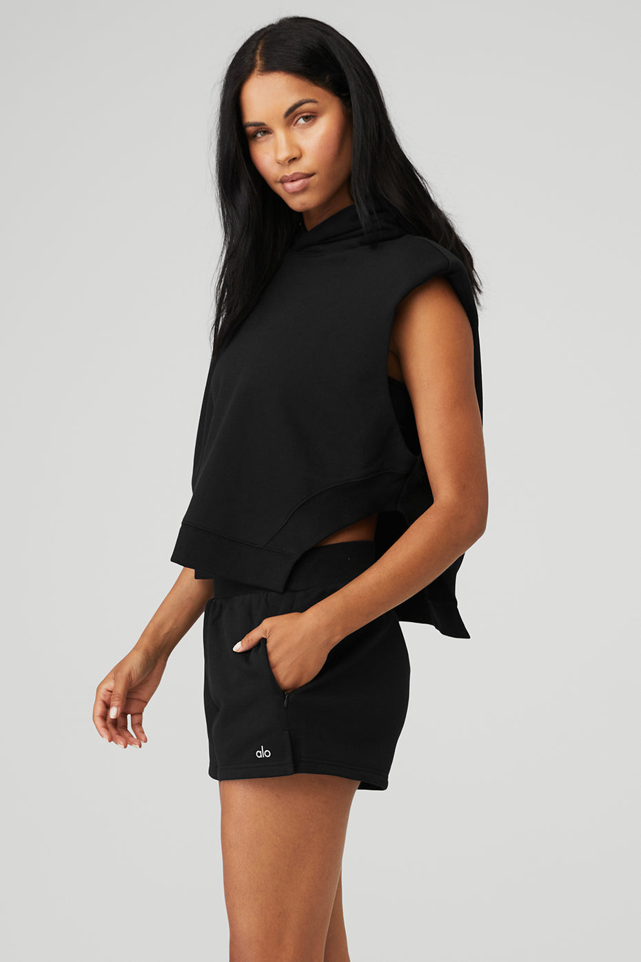 Cropped Headliner Shoulder Pad Sleeveless Coverup - Black